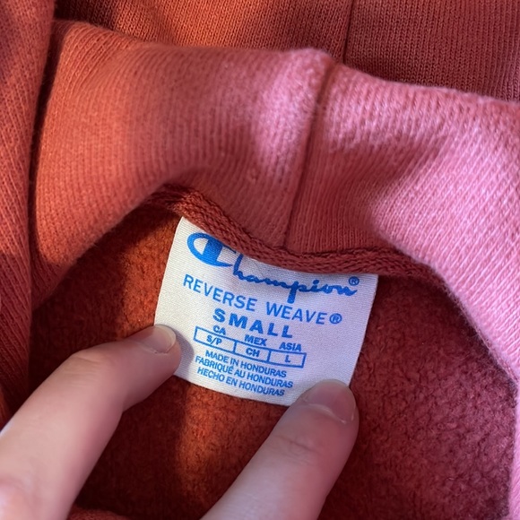 CHAMPION HOODIE - Picture 3 of 3